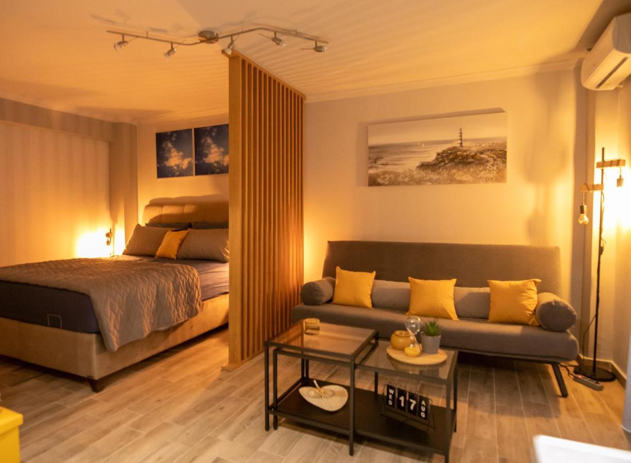 Hesperides Garden Apartment เอเธนส์ ภายนอก รูปภาพ