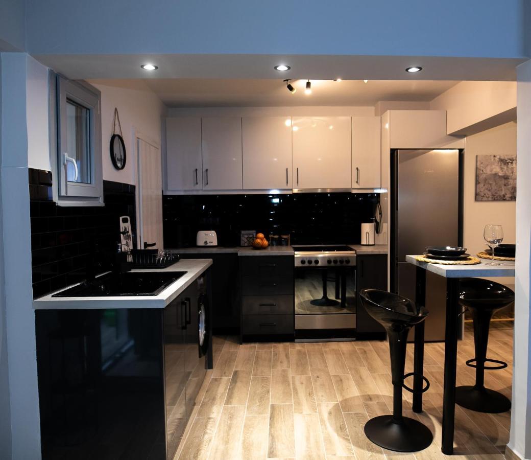 Hesperides Garden Apartment เอเธนส์ ภายนอก รูปภาพ